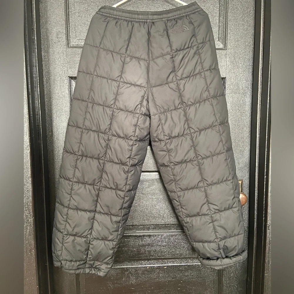 The North Face Black Quilted Pants - Picture 9 of 11